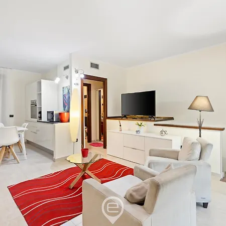 Feriehus Estay - House Tasia *