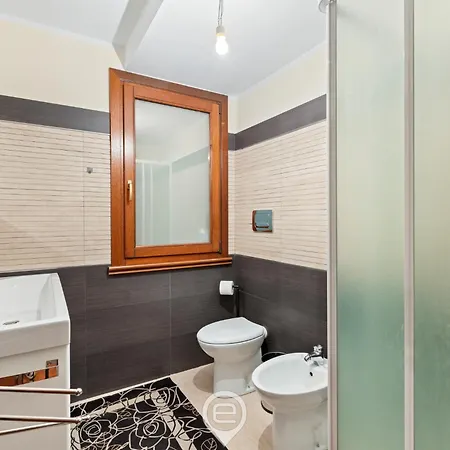 Estay - House Tasia
